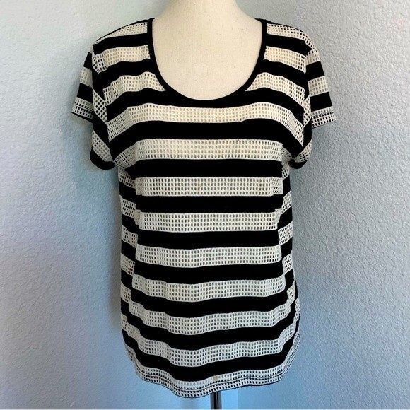 Converse Cut Out Design Black White Short Sleeve Scoop Neck Sexy Top Size L - Picture 1 of 9